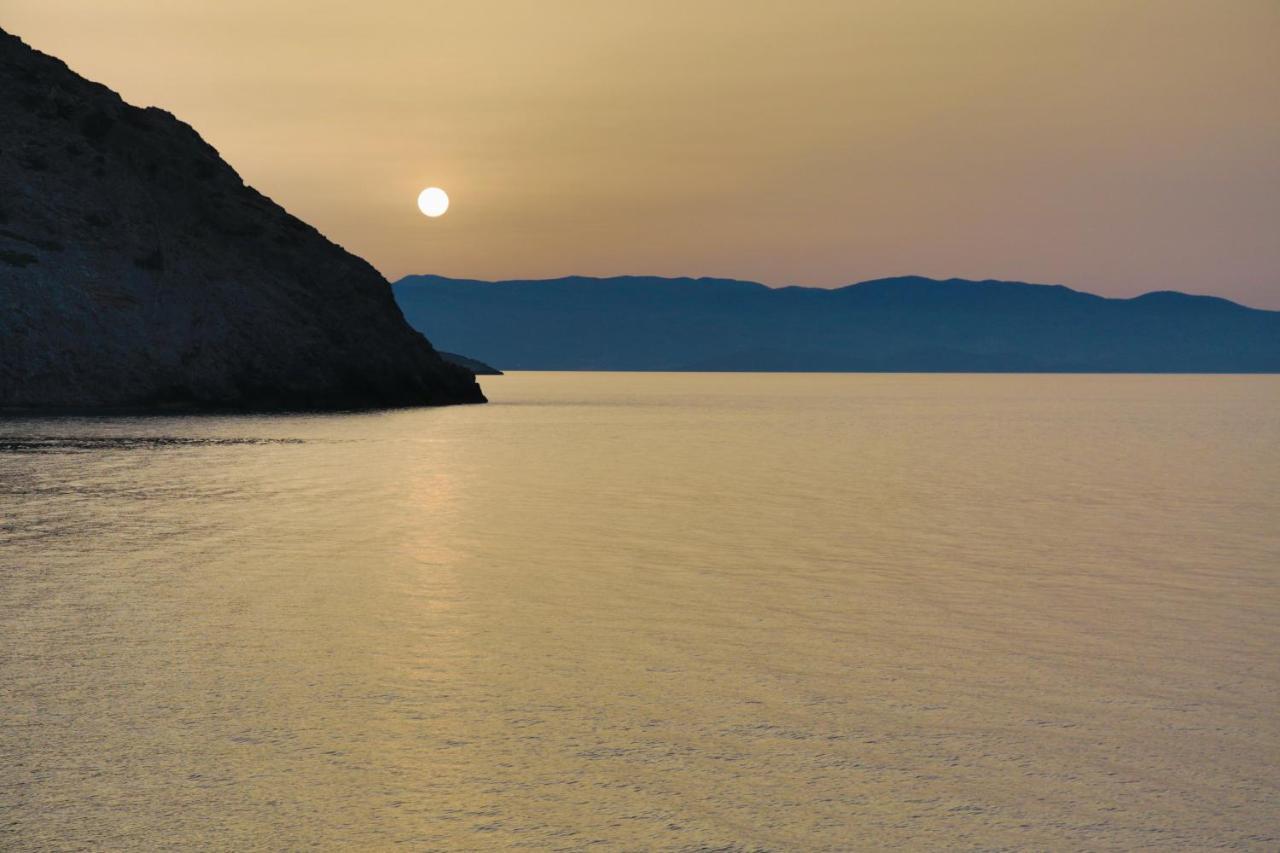 Almyra Seaside House Mókhlos Ngoại thất bức ảnh